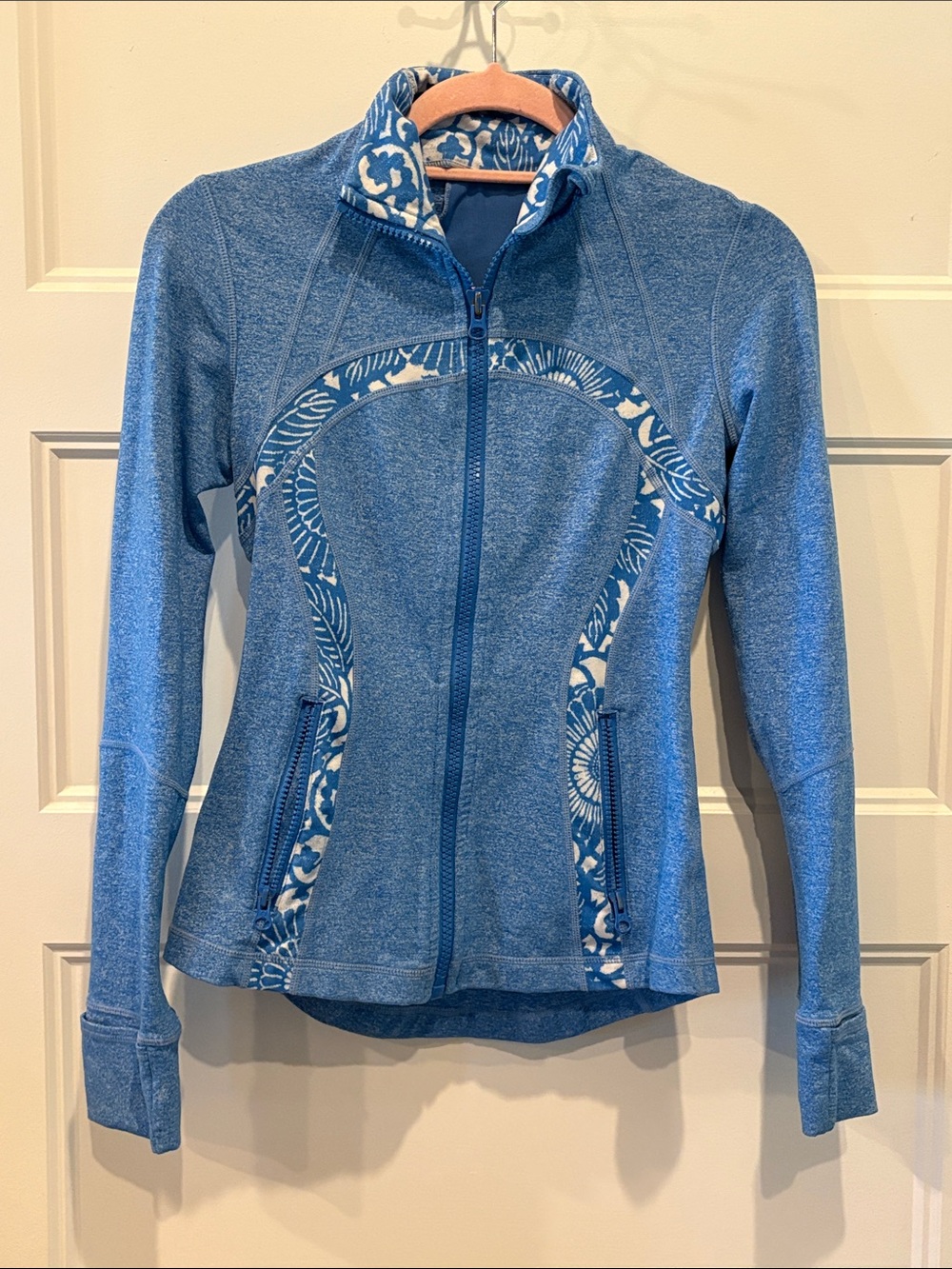 lululemon athletica Heathered Blue Zip-Up Jacket with Cream Floral Trim
